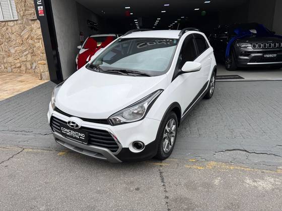 HYUNDAI HB20X 1.6 16V STYLE FLEX 4P MANUAL